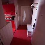 Appartement Rouge By G /centrul De Afaceri&stadion *